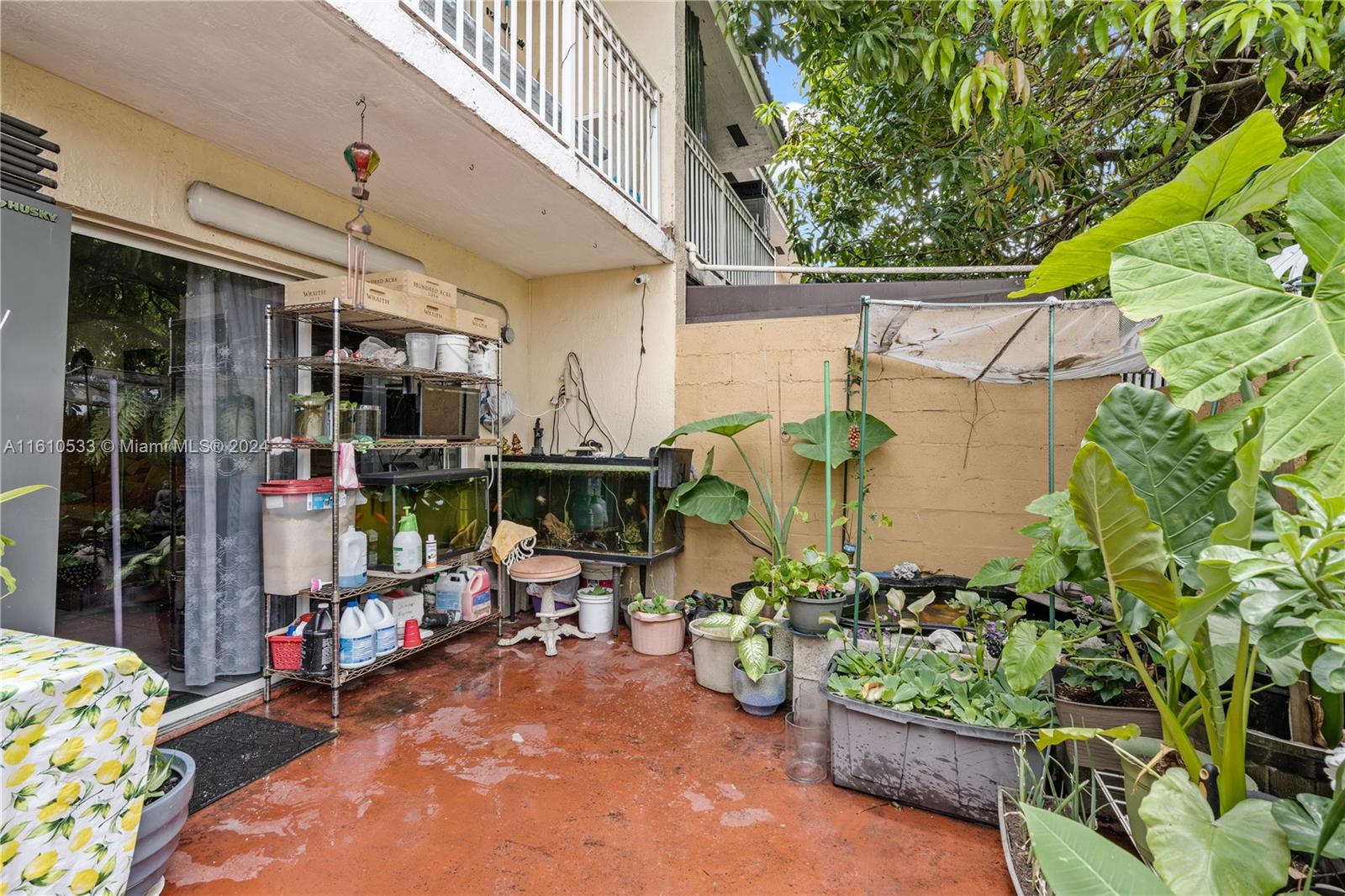 EAST VISTA CONDO - Residential