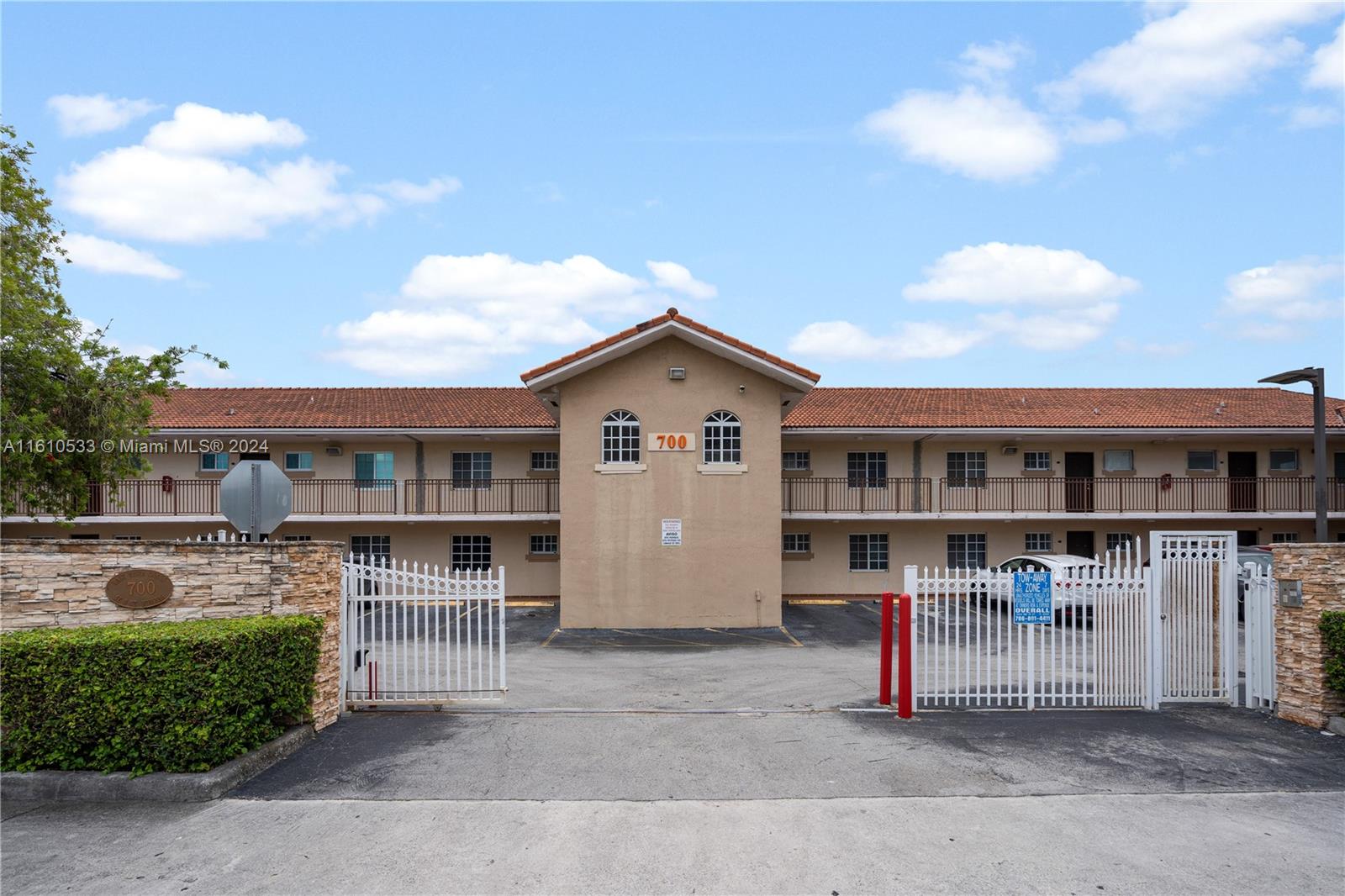 Discover 700 SE 9th Ct #103! A charming 2-bedroom, 2-bath home in the heart of Hialeah! This cozy 960 sqft residence features inviting living spaces and a well-maintained interior. Located in a vibrant community with easy access to schools, parks, and shopping, this property is perfect for families and professionals alike. Don't miss the chance to make this your clients' new home! Schedule a showing today and see all that this lovely property has to offer.