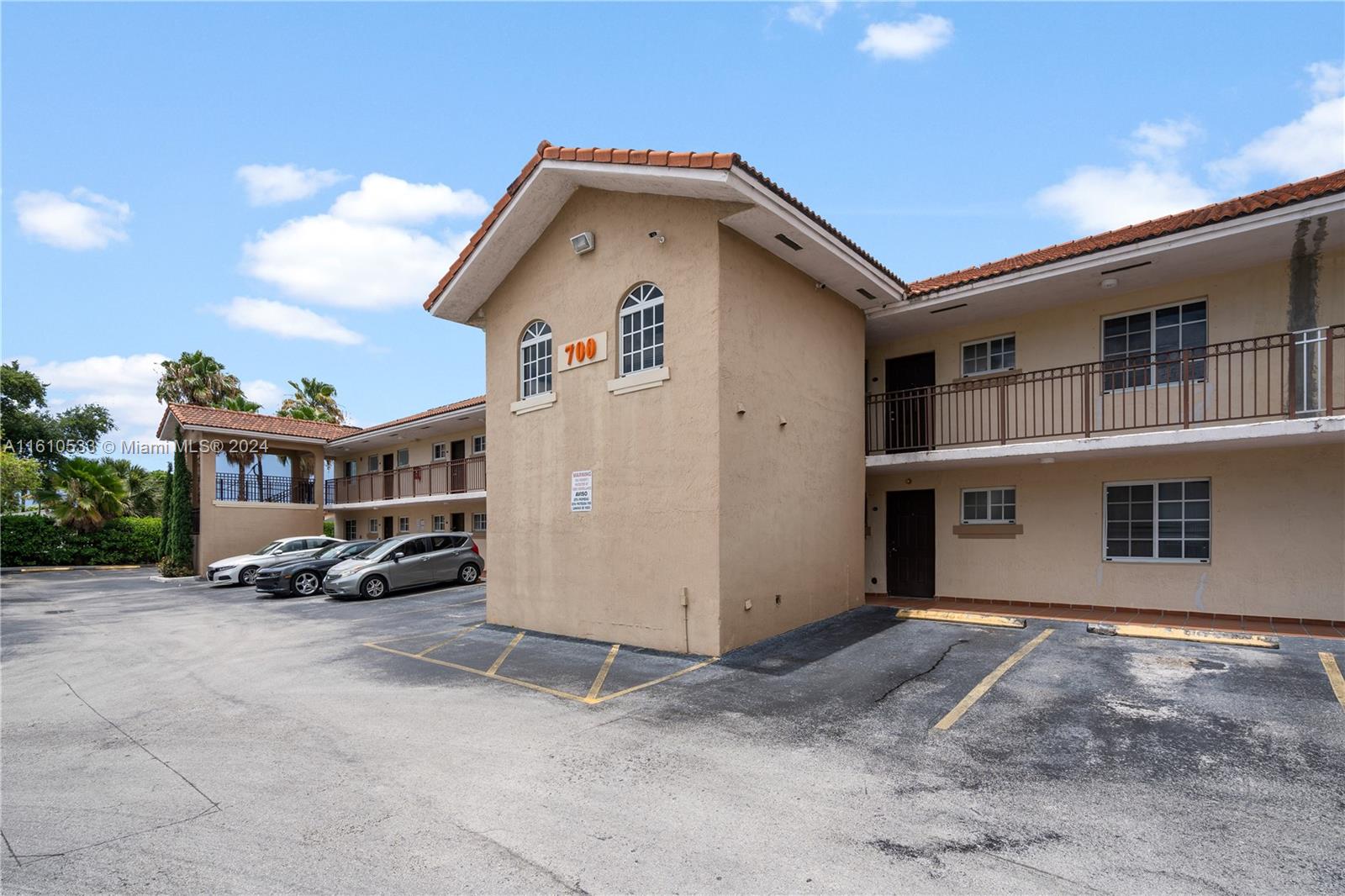 EAST VISTA CONDO - Residential