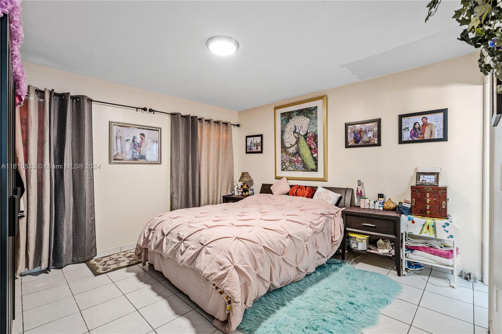 EAST VISTA CONDO - Residential