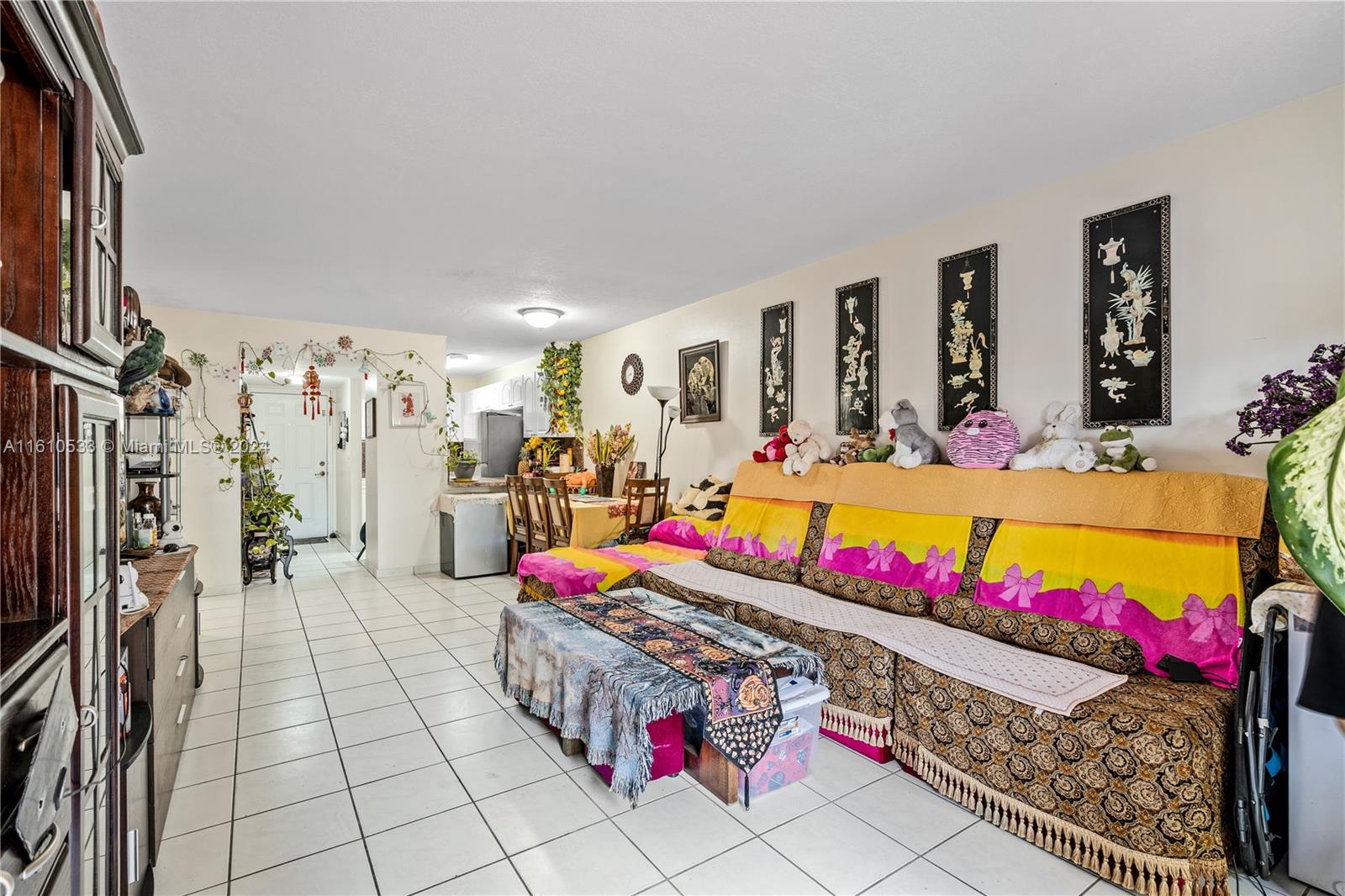 EAST VISTA CONDO - Residential