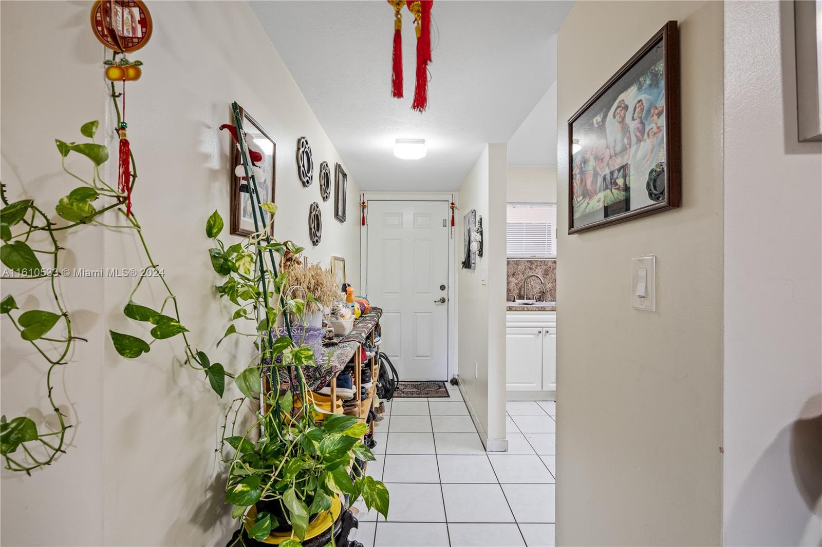 EAST VISTA CONDO - Residential