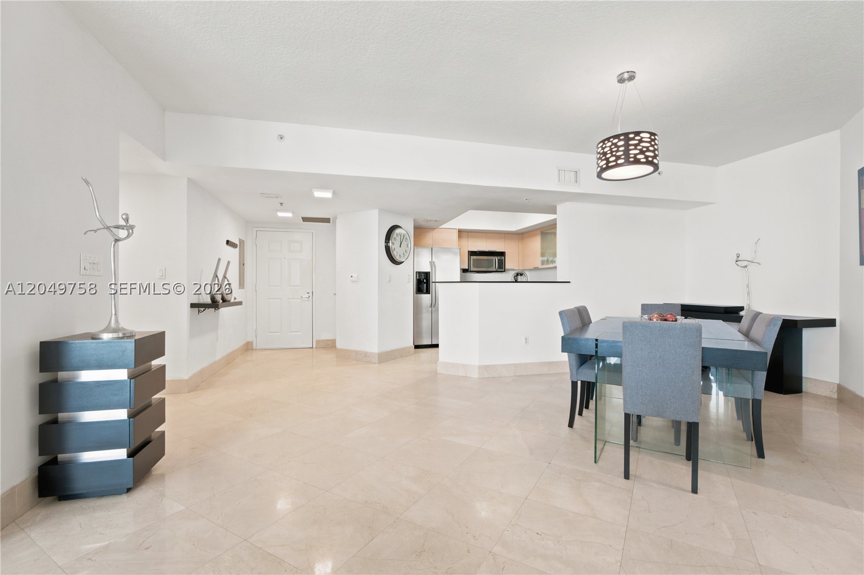 LA PERLA CONDO - Residential