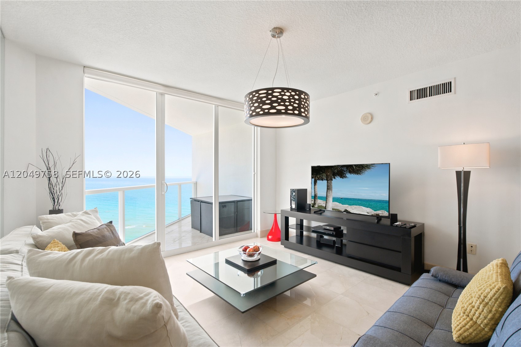 LA PERLA CONDO - Residential