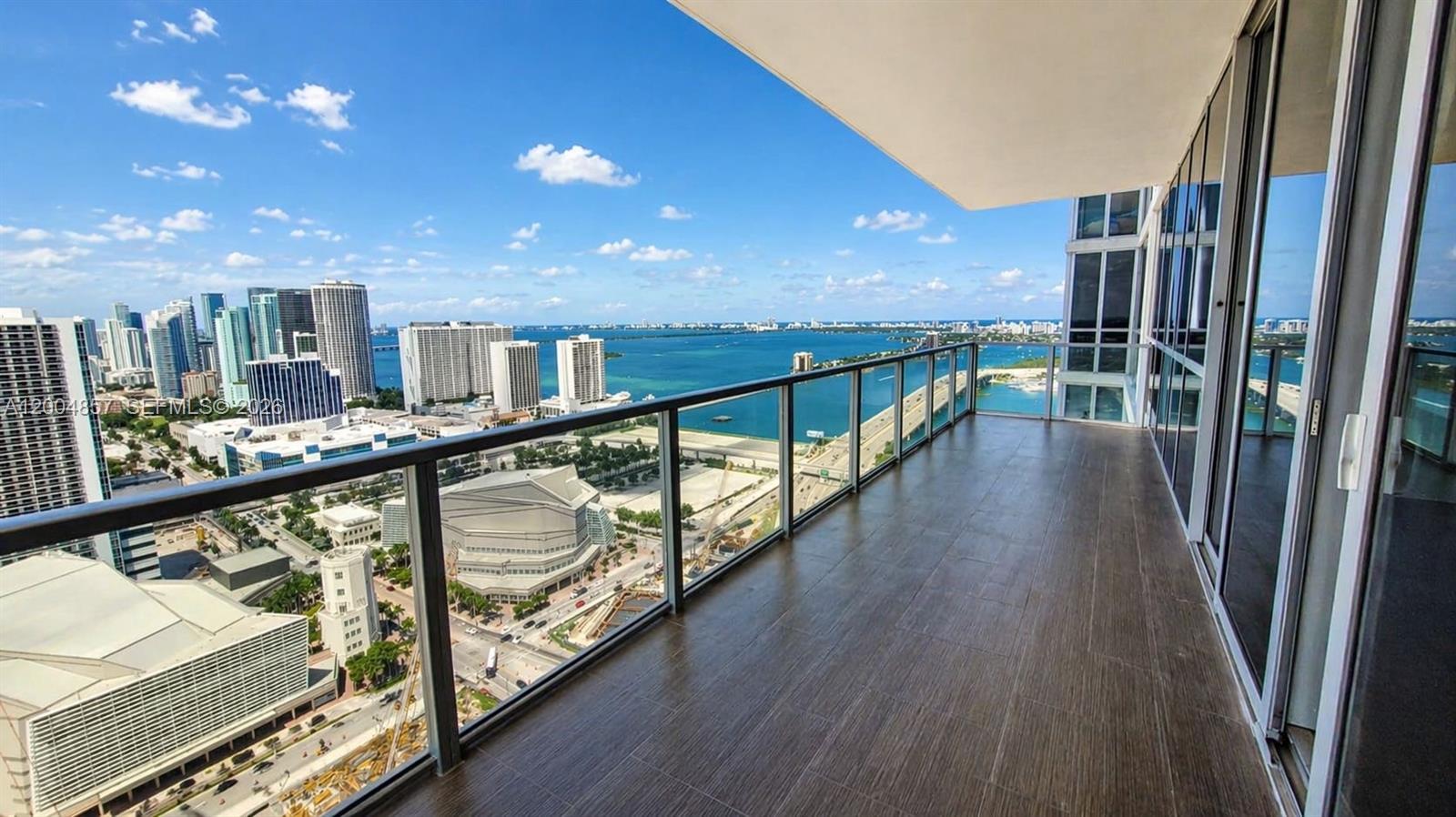 MARQUIS CONDO - Residential