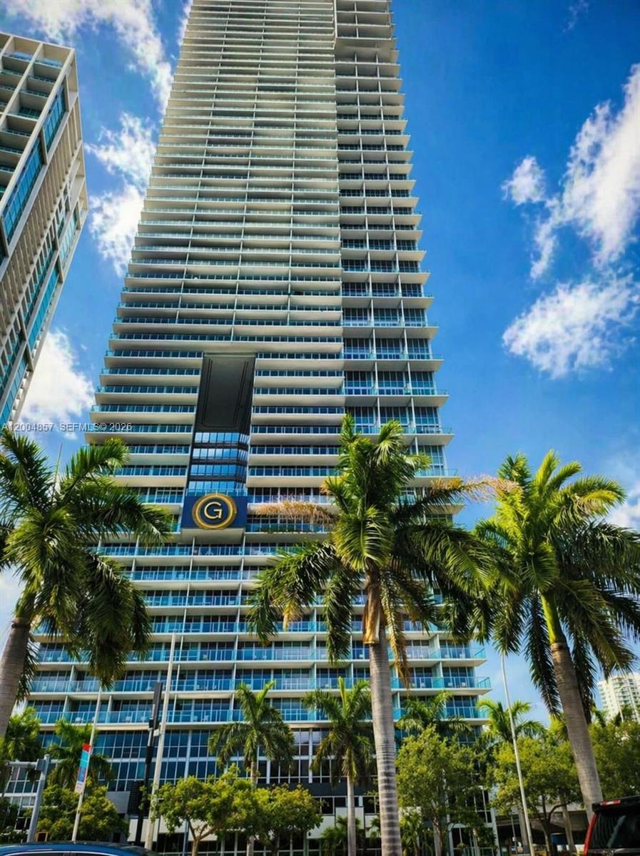 MARQUIS CONDO - Residential