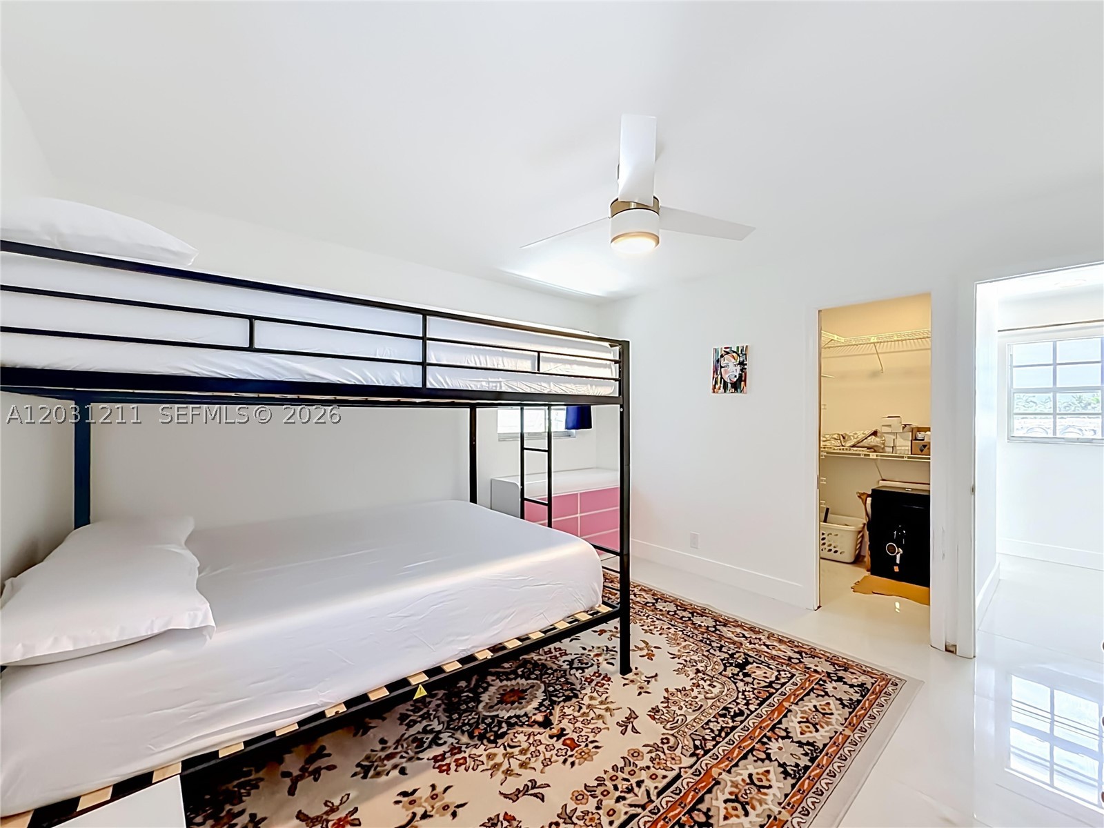 MIDDLE RIVER MANOR - Residential