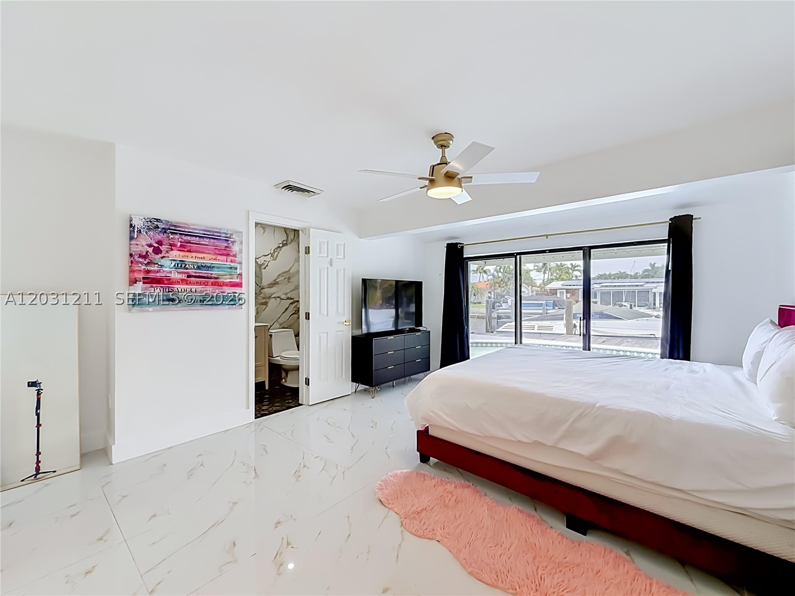 MIDDLE RIVER MANOR - Residential