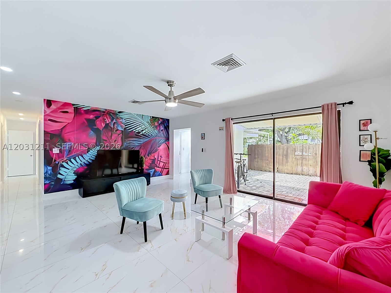 MIDDLE RIVER MANOR - Residential