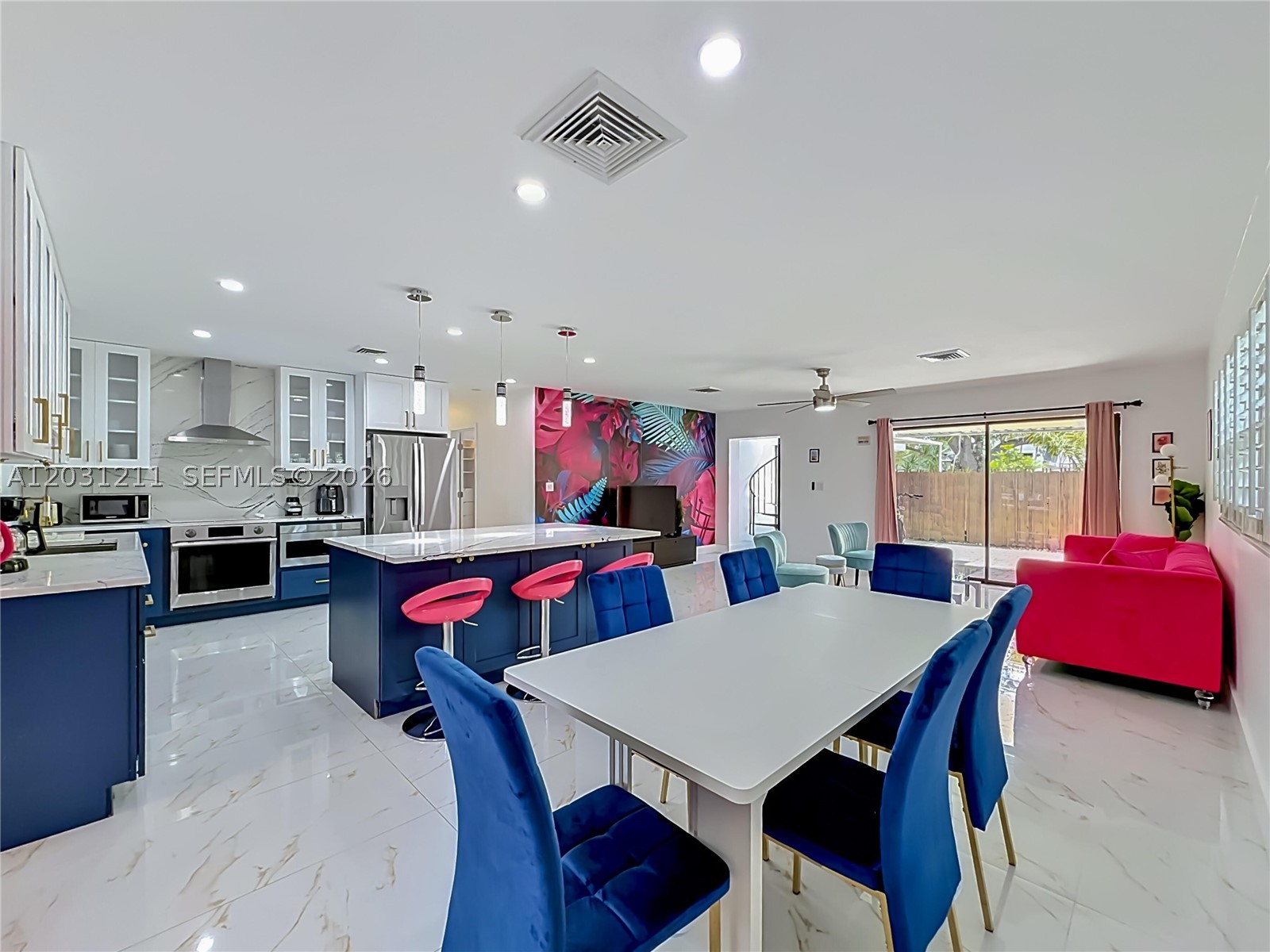 MIDDLE RIVER MANOR - Residential