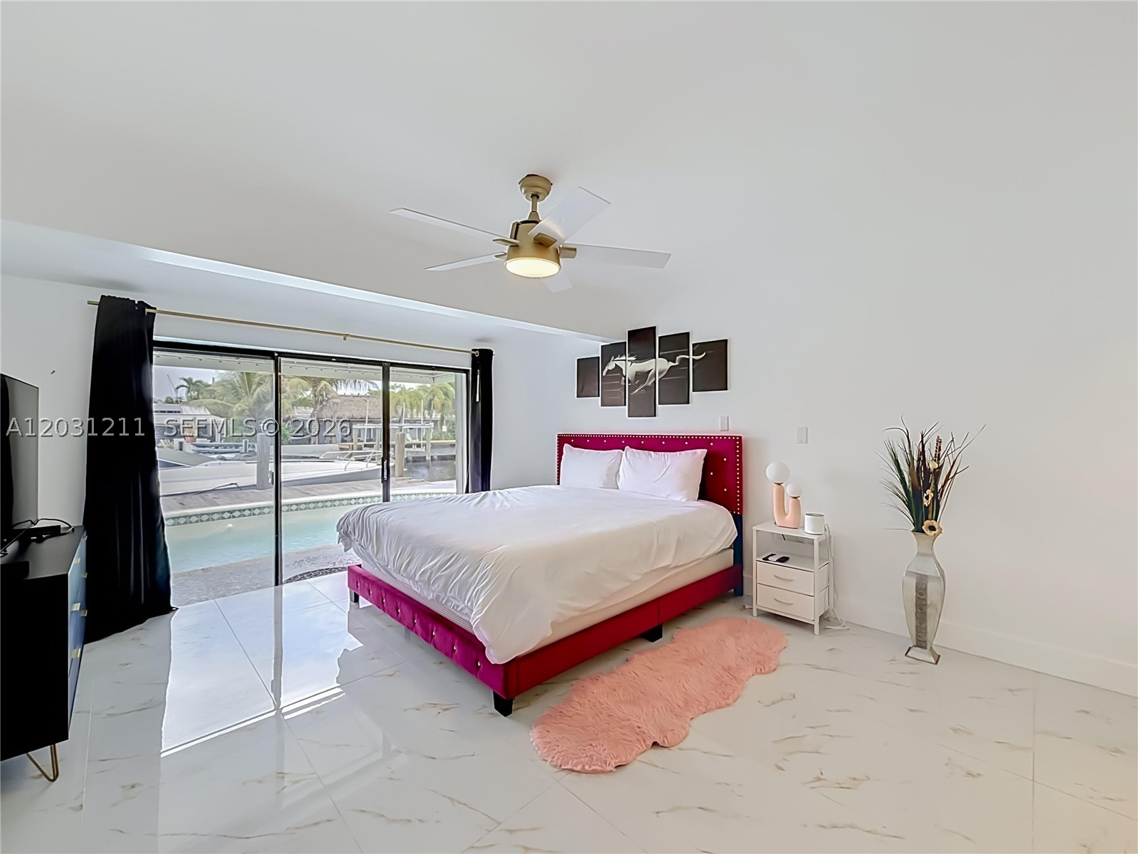 MIDDLE RIVER MANOR - Residential