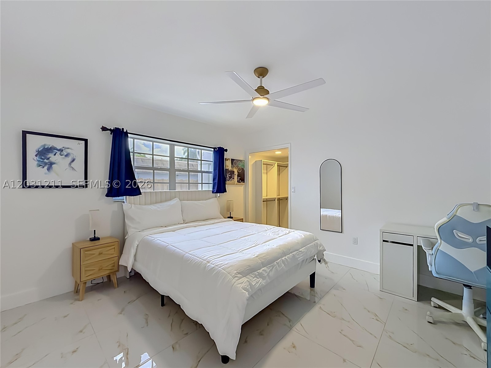 MIDDLE RIVER MANOR - Residential