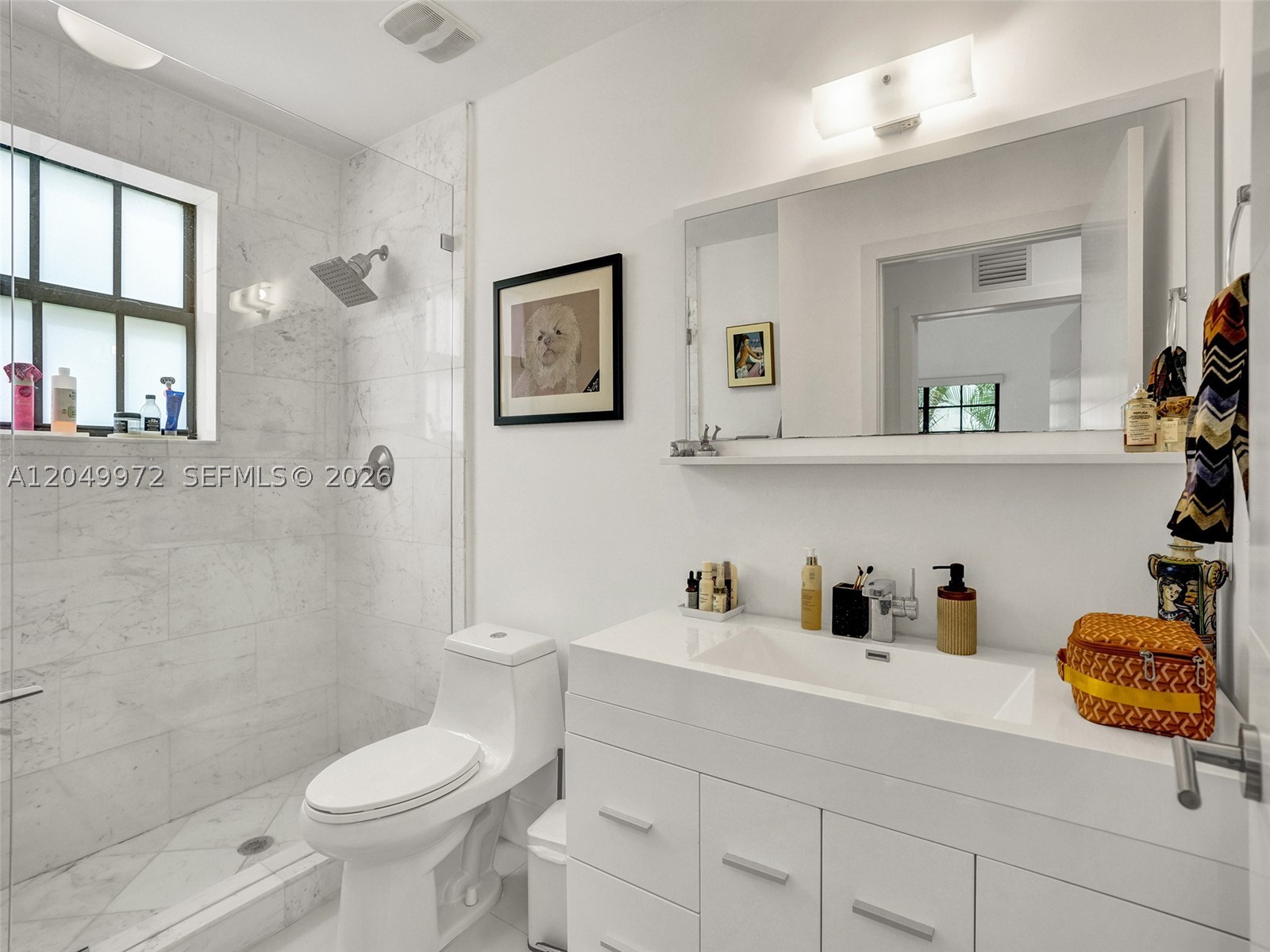 CORAL GABLES SEC K - Residential Lease