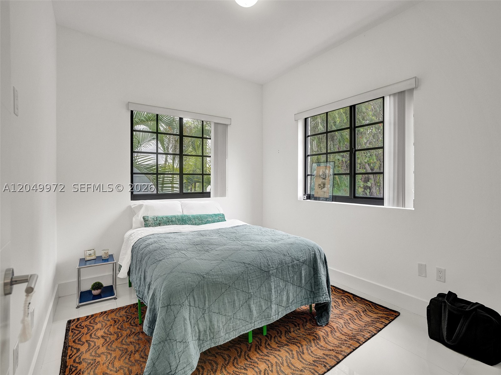 CORAL GABLES SEC K - Residential Lease