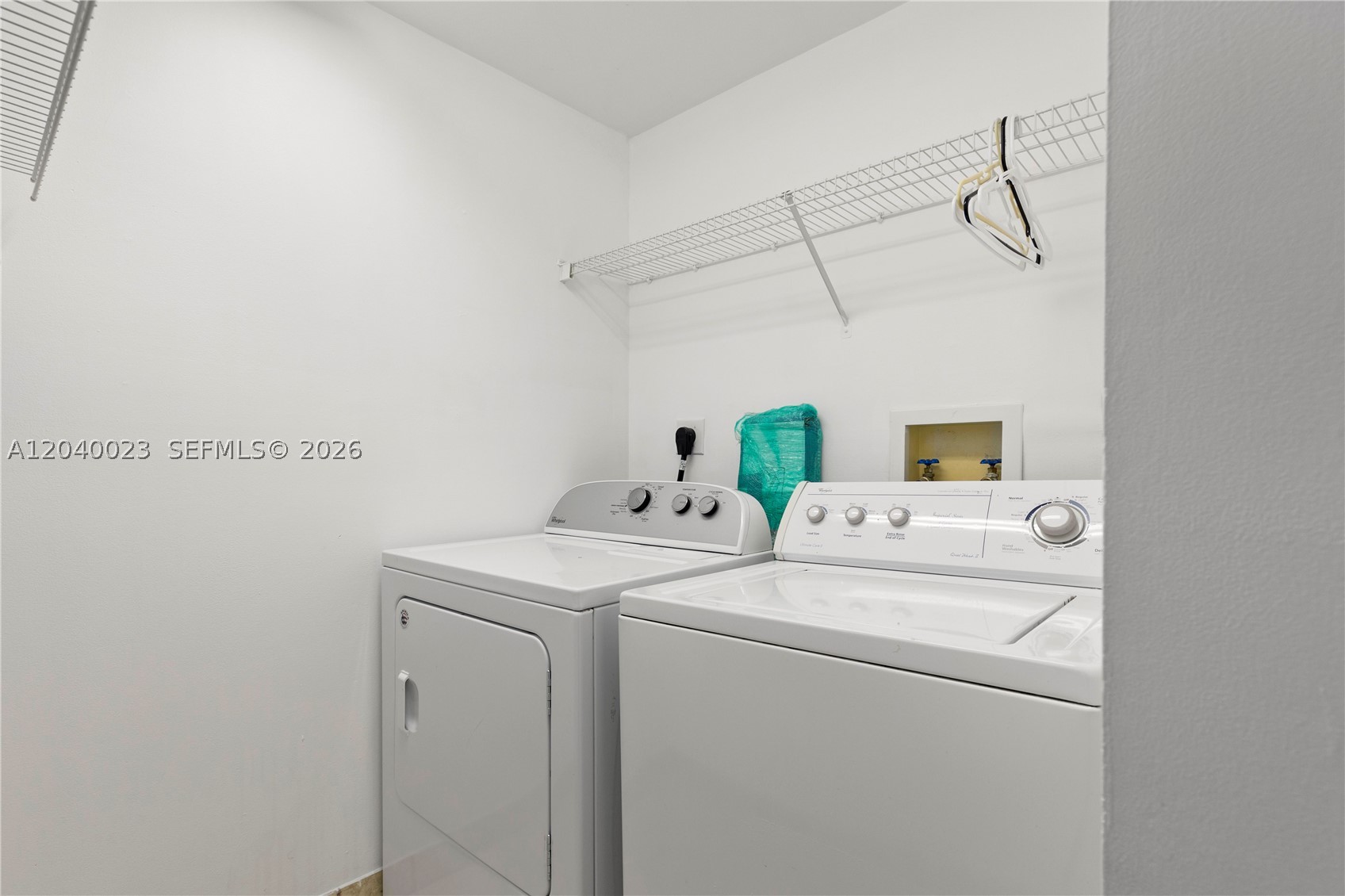 100 HIDDEN BAY CONDO - Residential