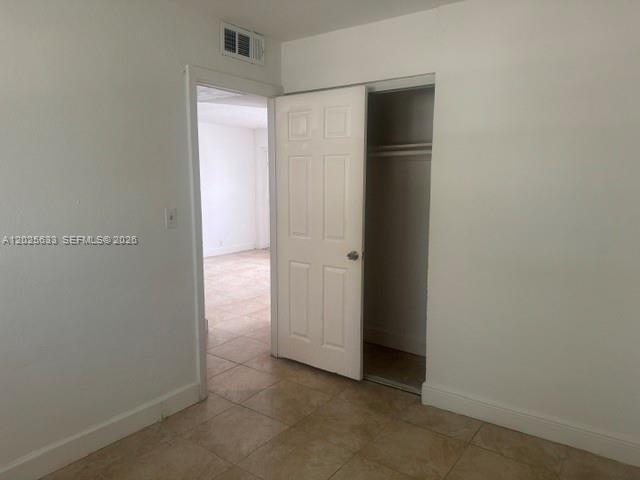 CLOWS - Residential Lease