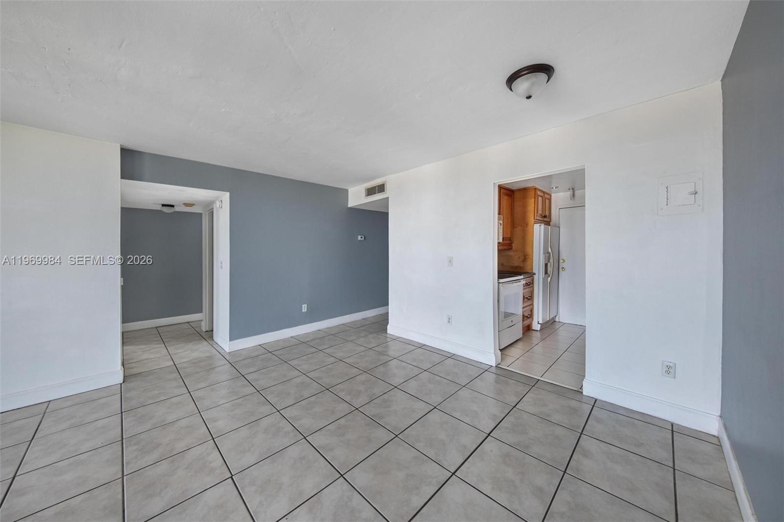 VECINO DEL MAR CONDO - Residential
