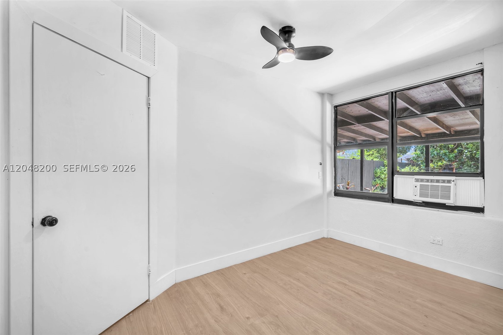 SPRINGBANK PARK - Residential