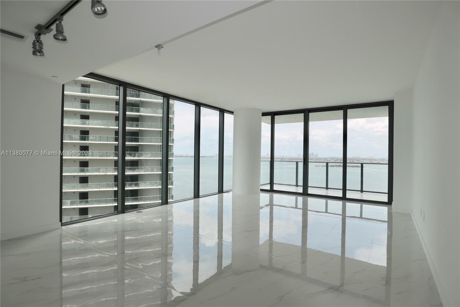 AMAZING BAY VIEWS FROM THIS BEAUTIFUL AND SPACIOUS 1/2 PLUS DEN. PORCELAIN FLOORS THROUGHOUT, EUROPEAN KITCHEN WITH QUARTZ COUNTERTOP AND TOP OF THE LINE APPLIANCES. EXCELLENT LOCATION IN EDGEWATER. STATE OF THE ART GYM, SPA, CIGAR LOUNGE, WINE ROOM, MOVIE THEATER, AND MUCH MORE. MINUTES FROM DOWNTOWN. PLEASE TEXT LISTING AGENT FOR SHOWING INSTRUCTIONS