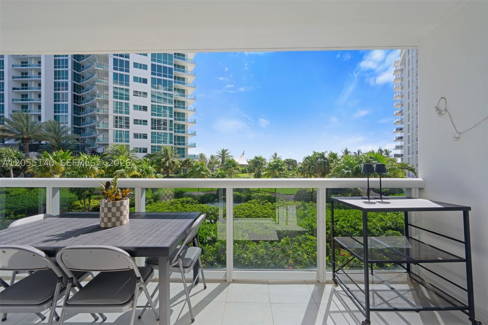 HARBOUR HOUSE - Residential