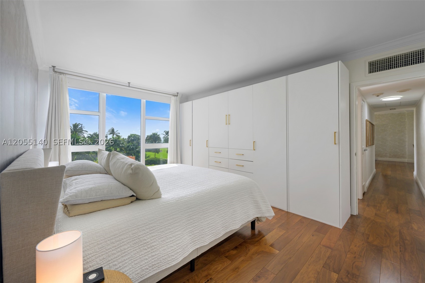 HARBOUR HOUSE - Residential