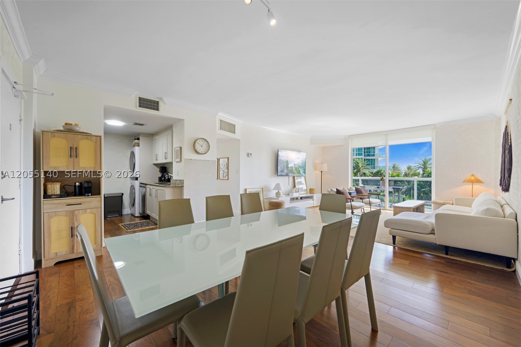 HARBOUR HOUSE - Residential