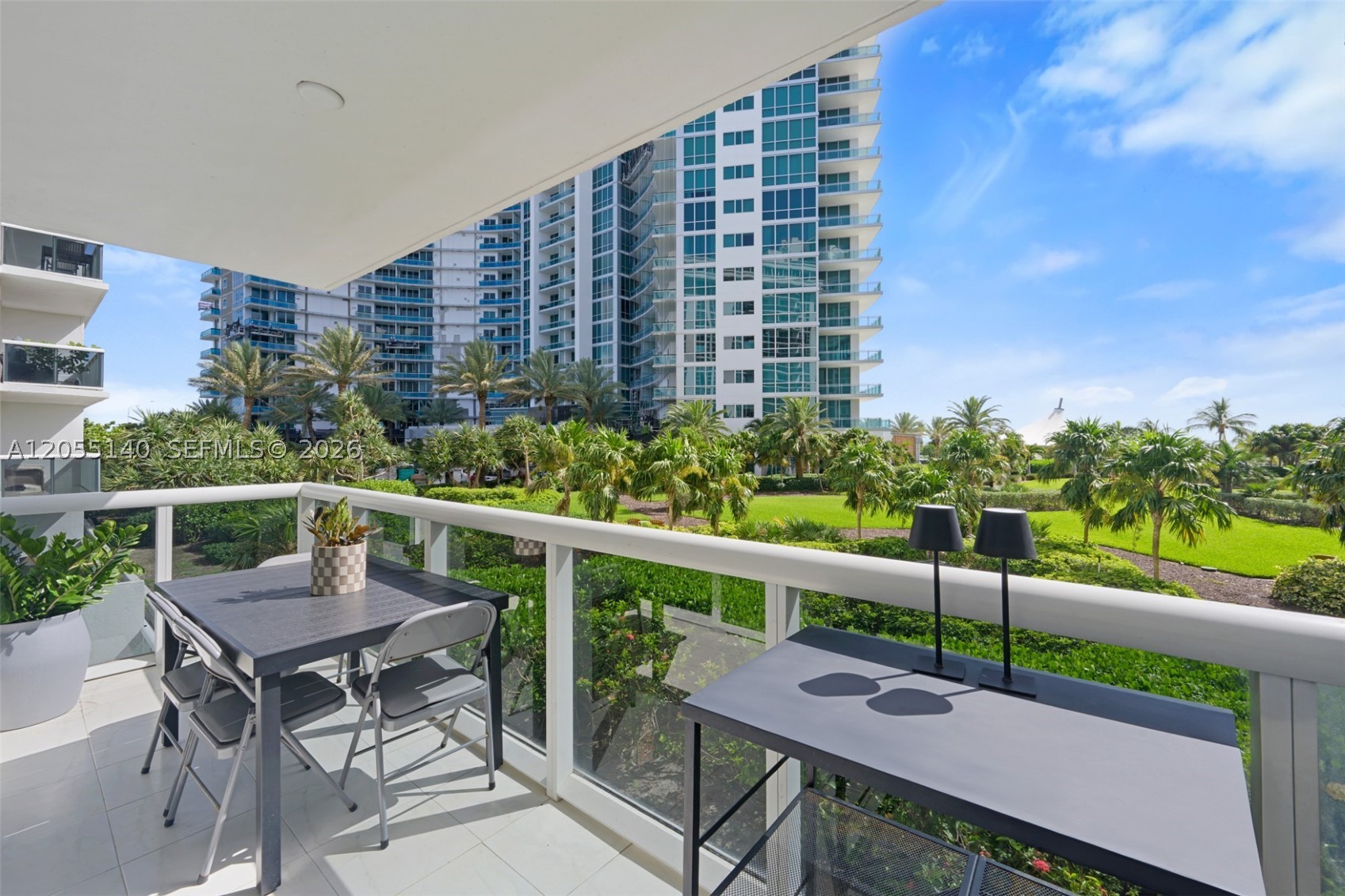 HARBOUR HOUSE - Residential
