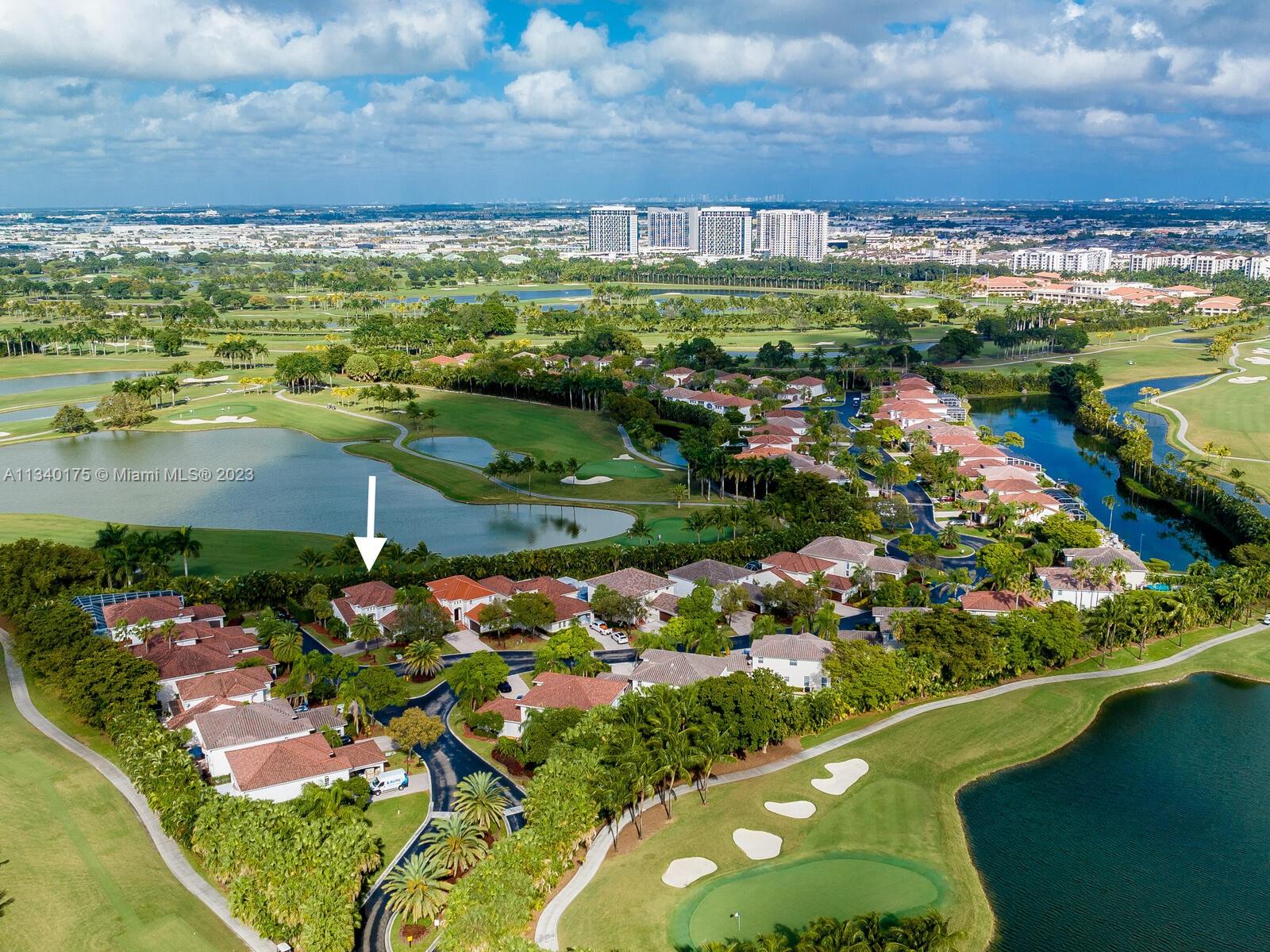DORAL ESTATES VILLAS - Residential