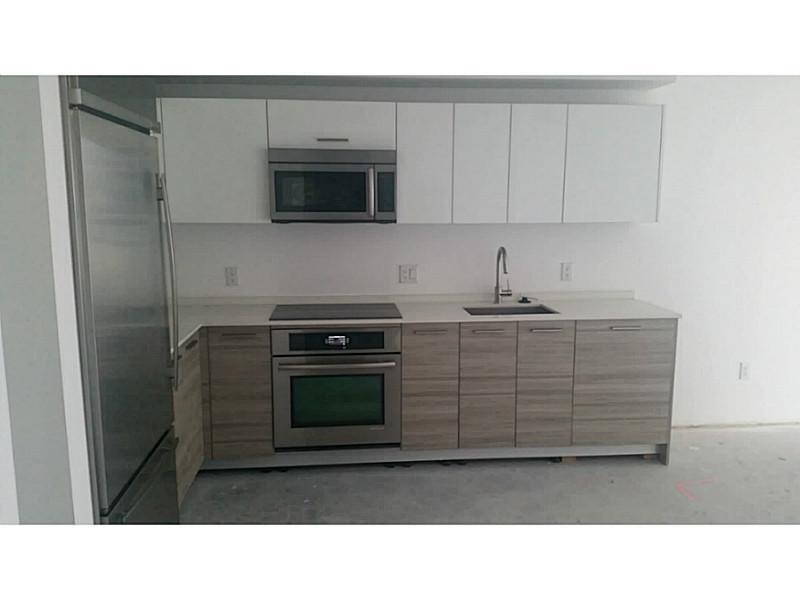 BRICKELLHOUSE - Residential Lease