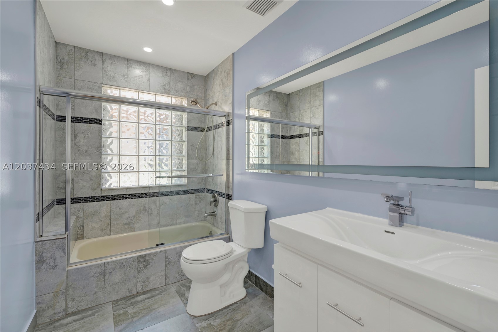 SAN MARINO VILLAGE - Residential Lease