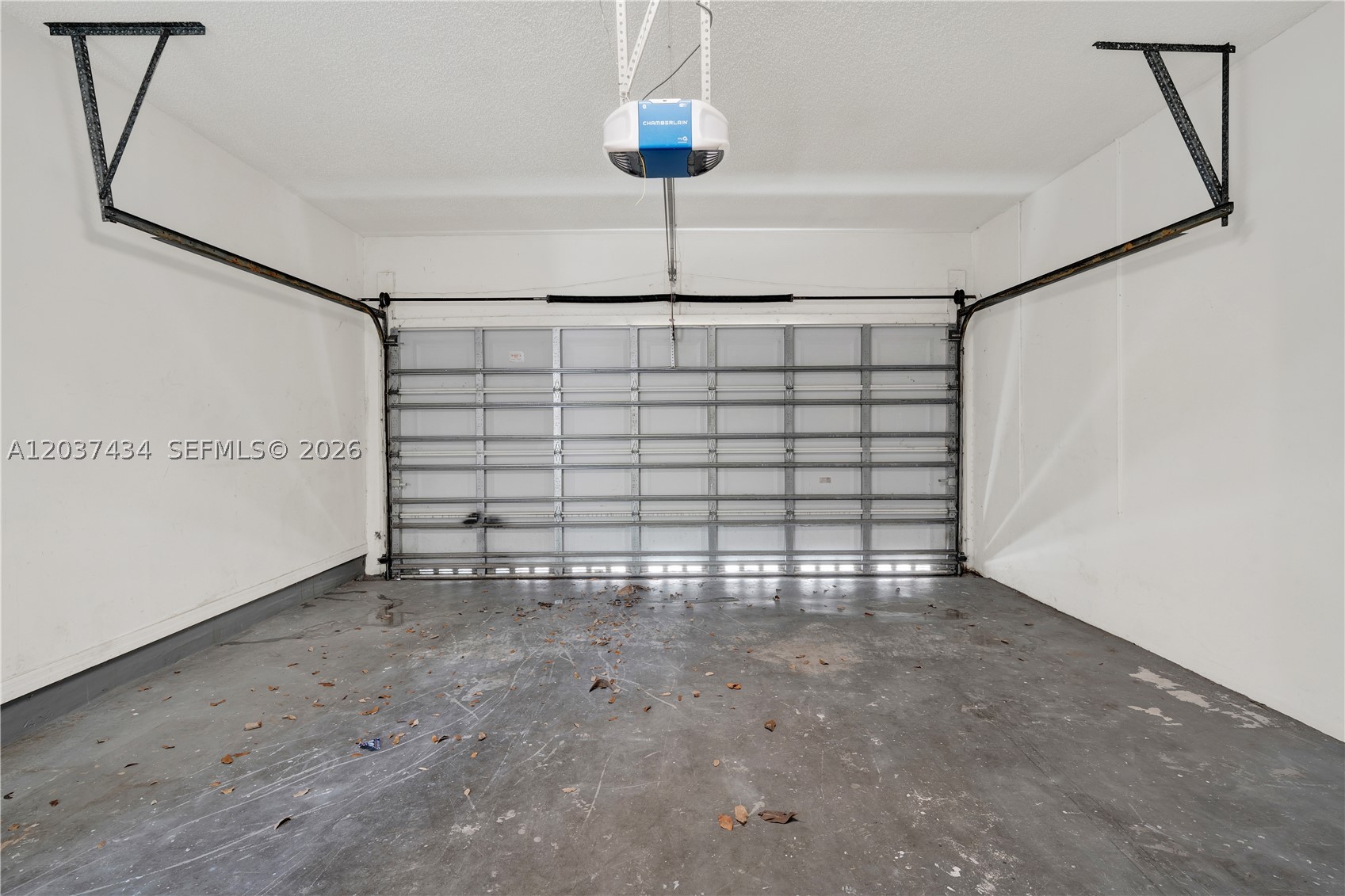 SAN MARINO VILLAGE - Residential Lease