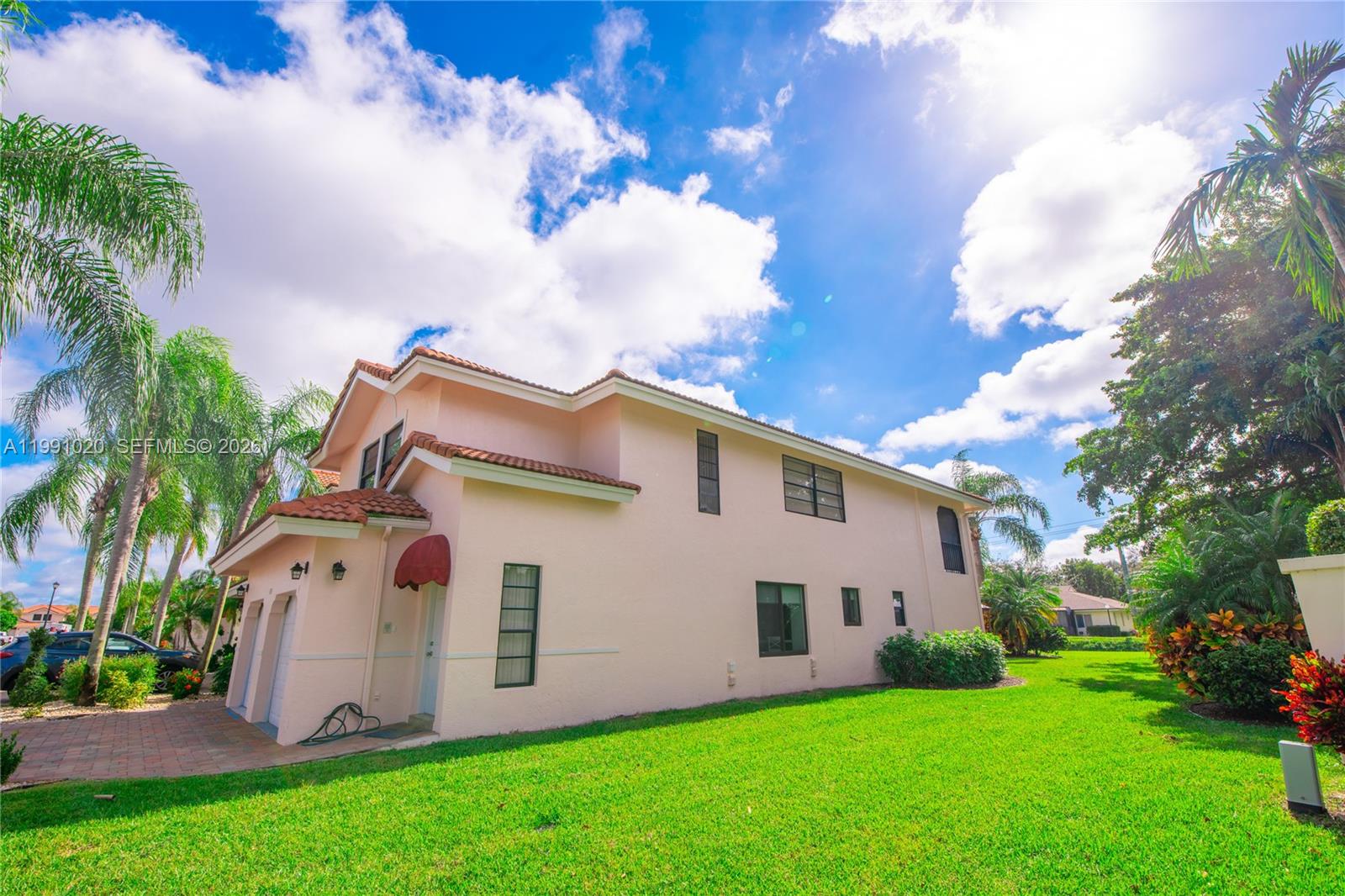 VILLA SAN REMO CONDO - Residential