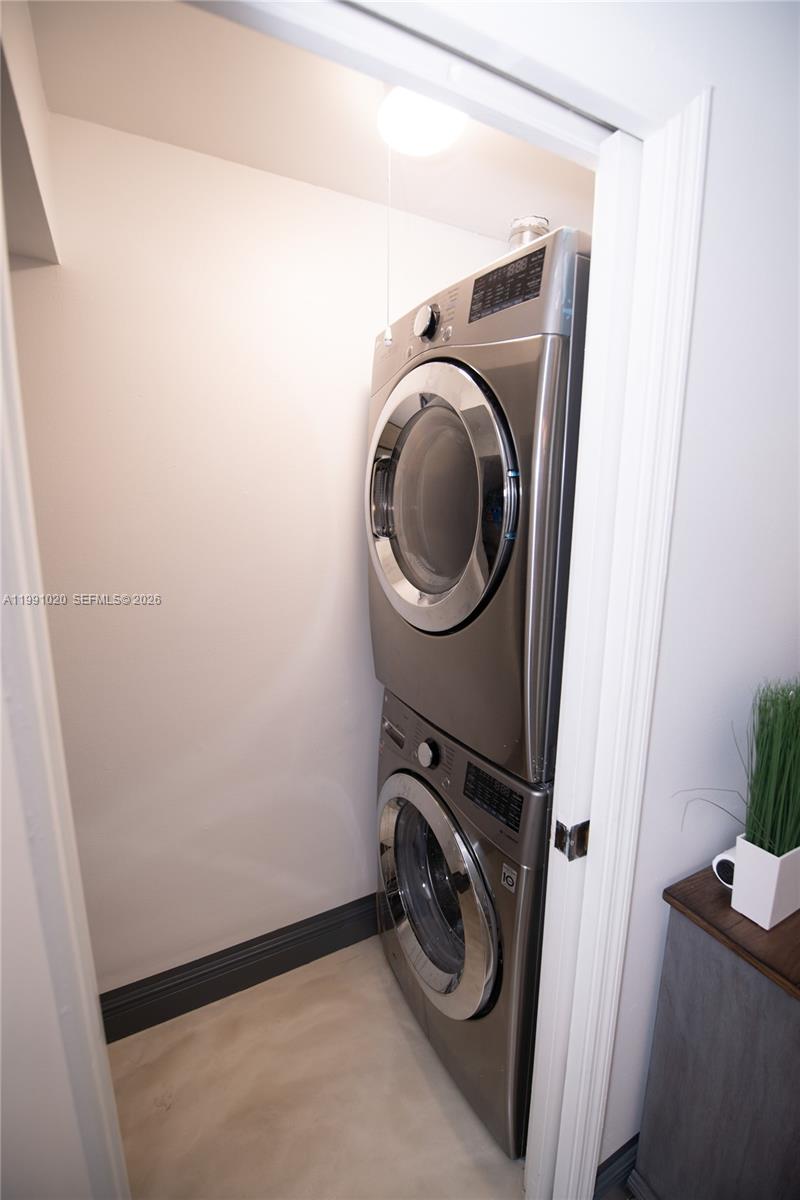VILLA SAN REMO CONDO - Residential