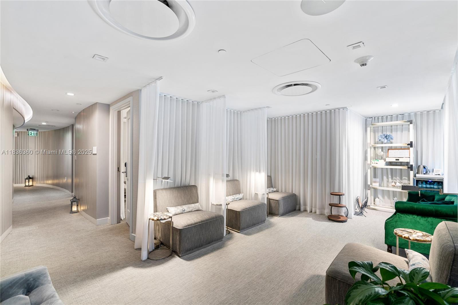 551 FLB CONDOMINIUM RESID - Residential