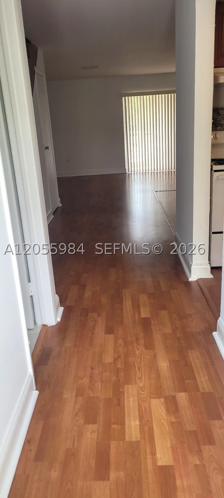 KENDALE LK TOWNHOUSE COND - Residential