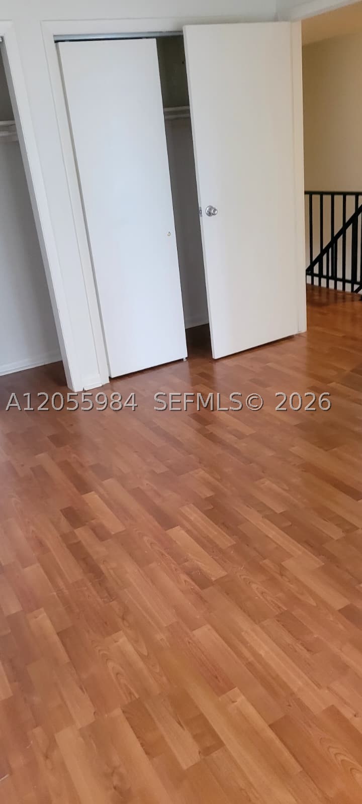 KENDALE LK TOWNHOUSE COND - Residential
