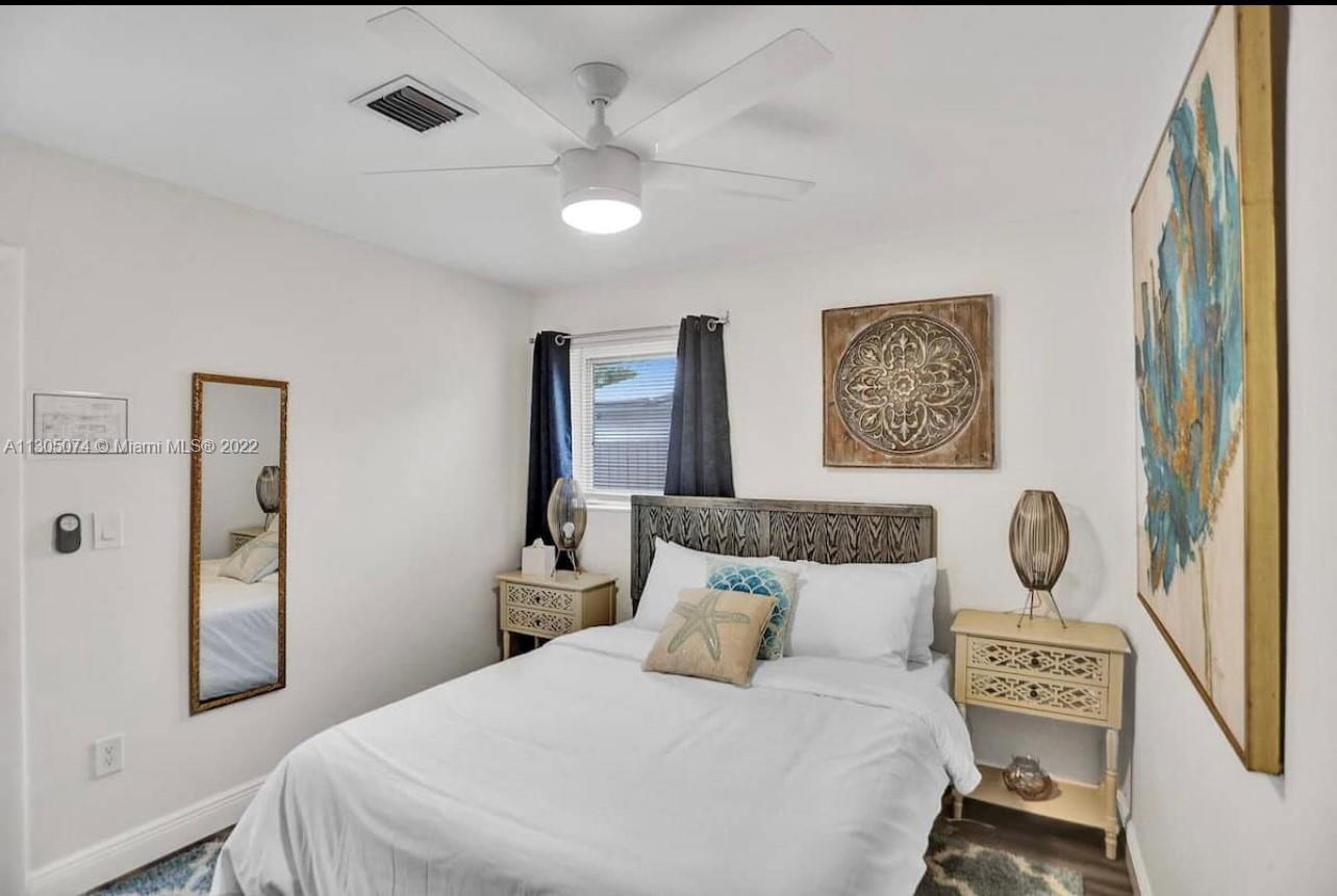 CORAL RIDGE ISLES - Residential Lease