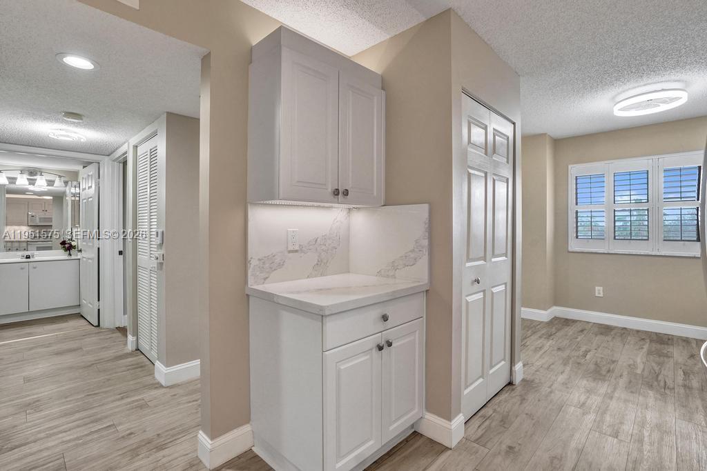 SOUTHAMPTON CONDOMINIUM I - Residential