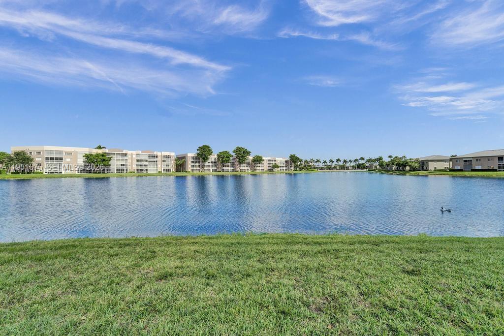 SOUTHAMPTON CONDOMINIUM I - Residential