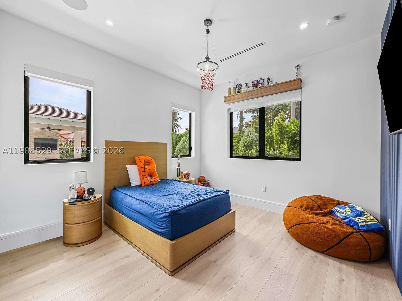 FARMERS ACRES - Residential
