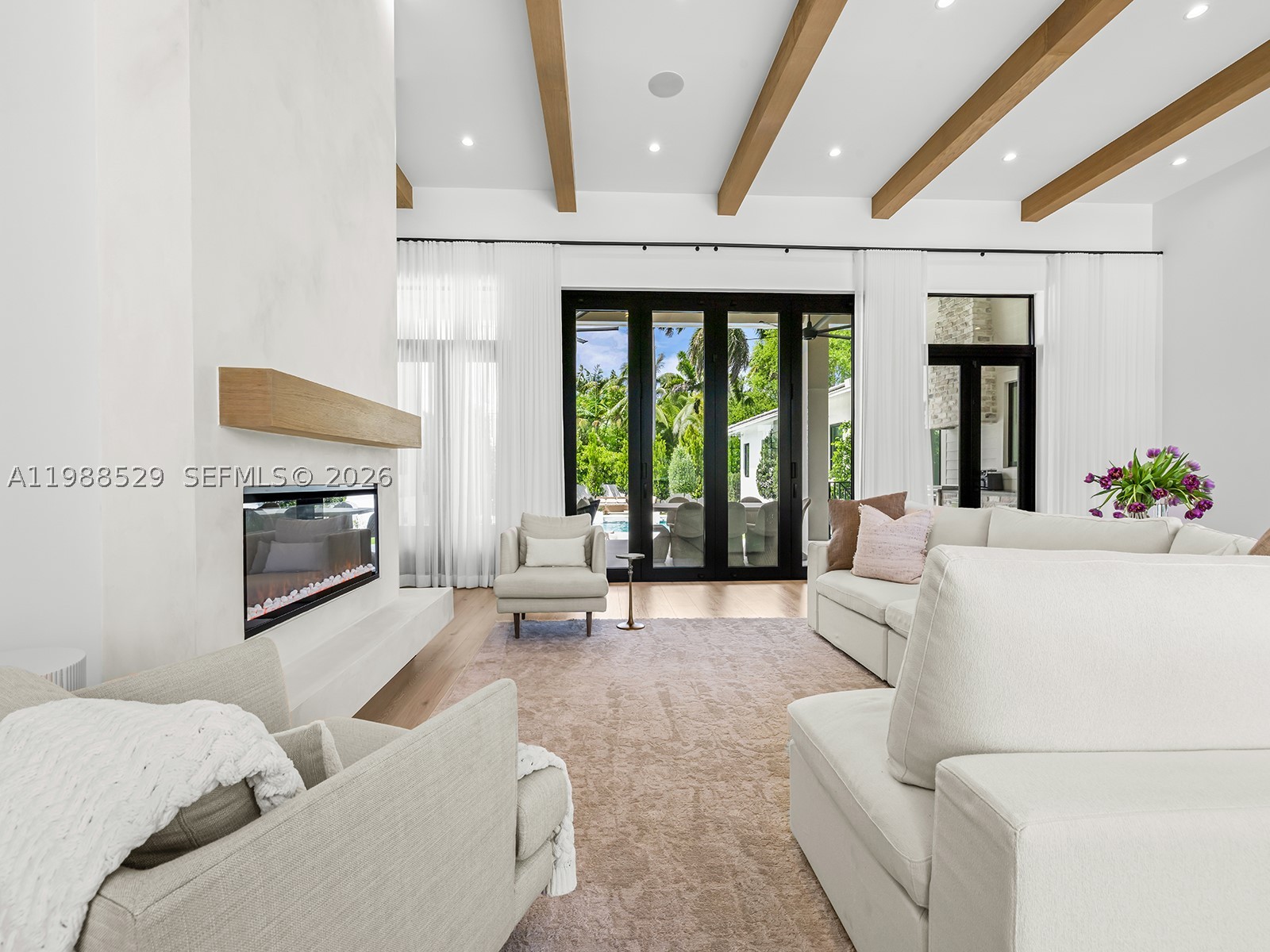 FARMERS ACRES - Residential