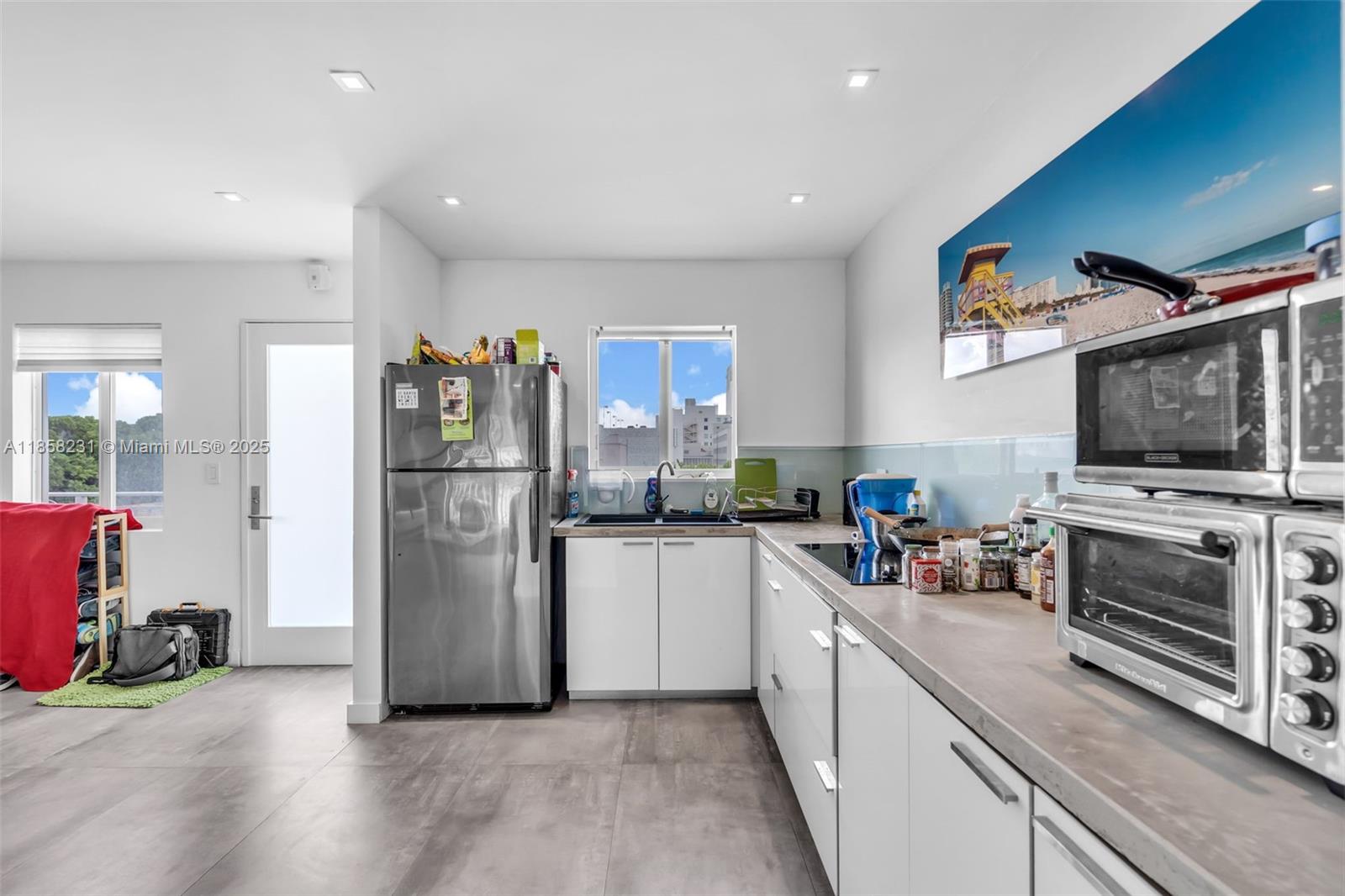 DREXEL 15 CONDO - Residential