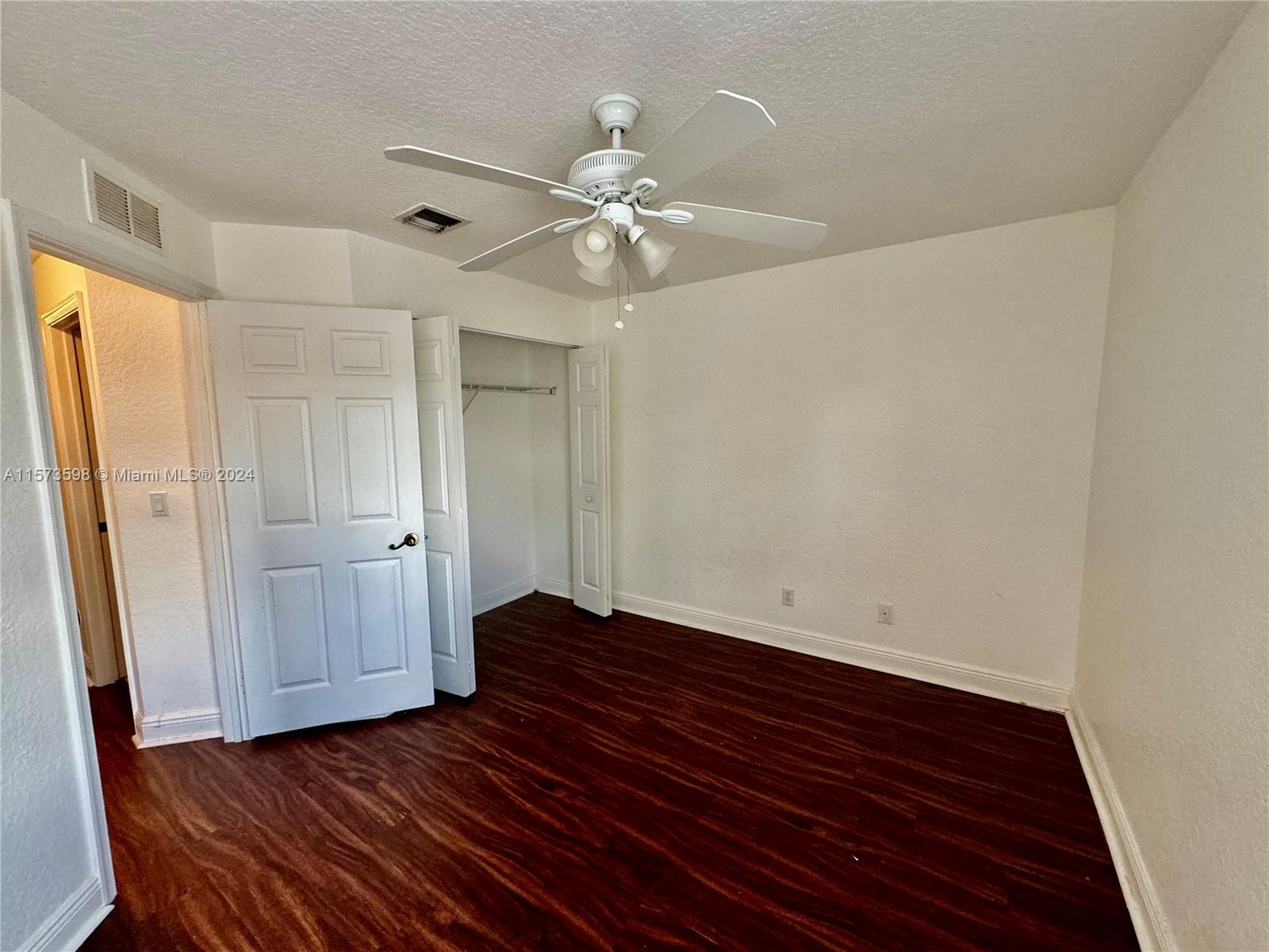 DARLINGTON PARK - Residential Lease