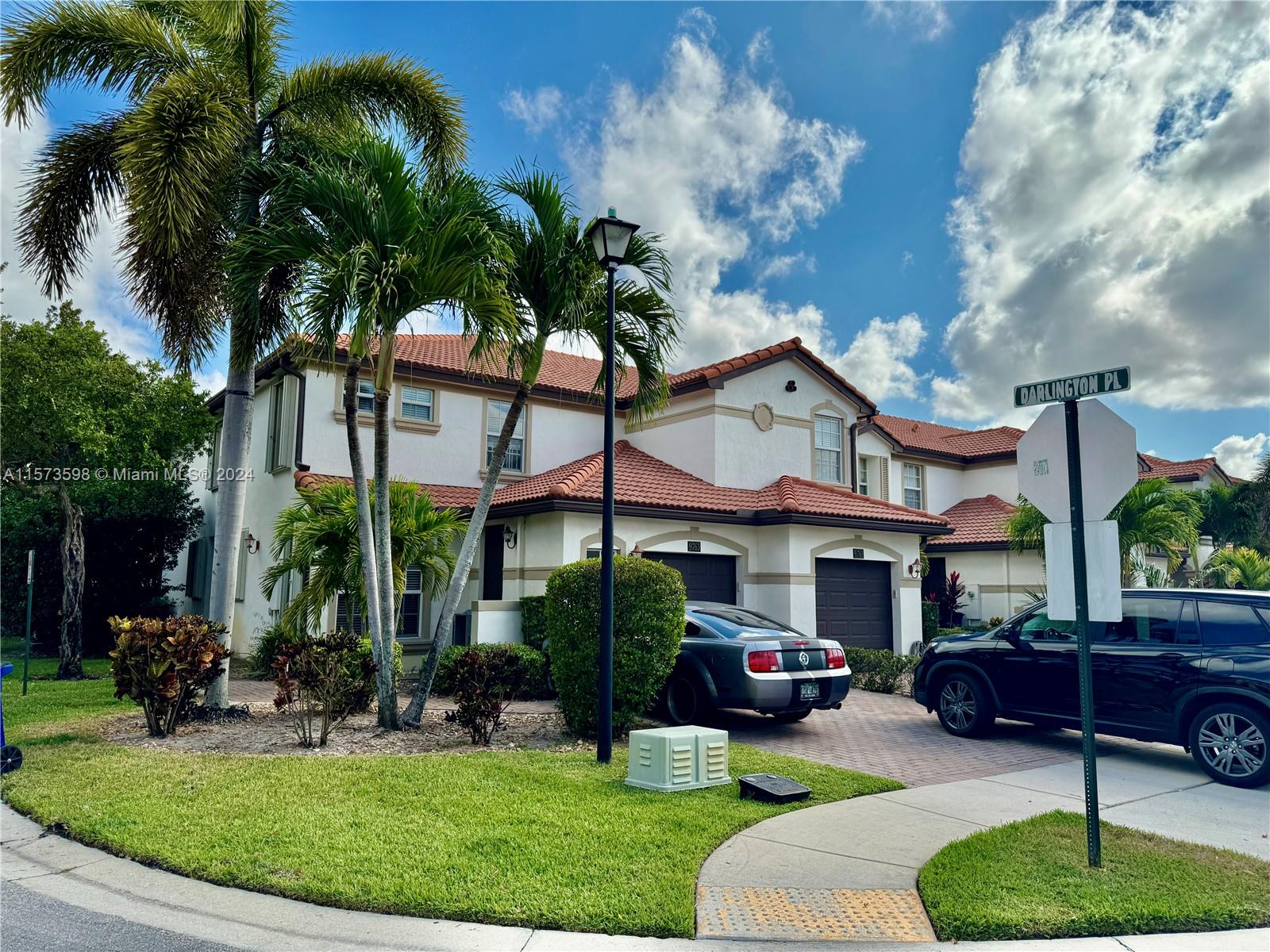 DARLINGTON PARK - Residential Lease