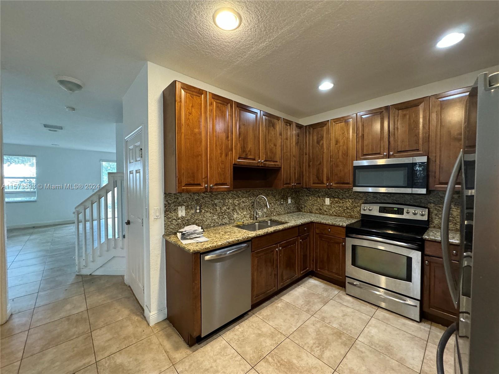 DARLINGTON PARK - Residential Lease