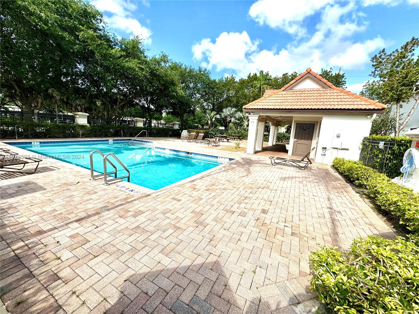 DARLINGTON PARK - Residential Lease