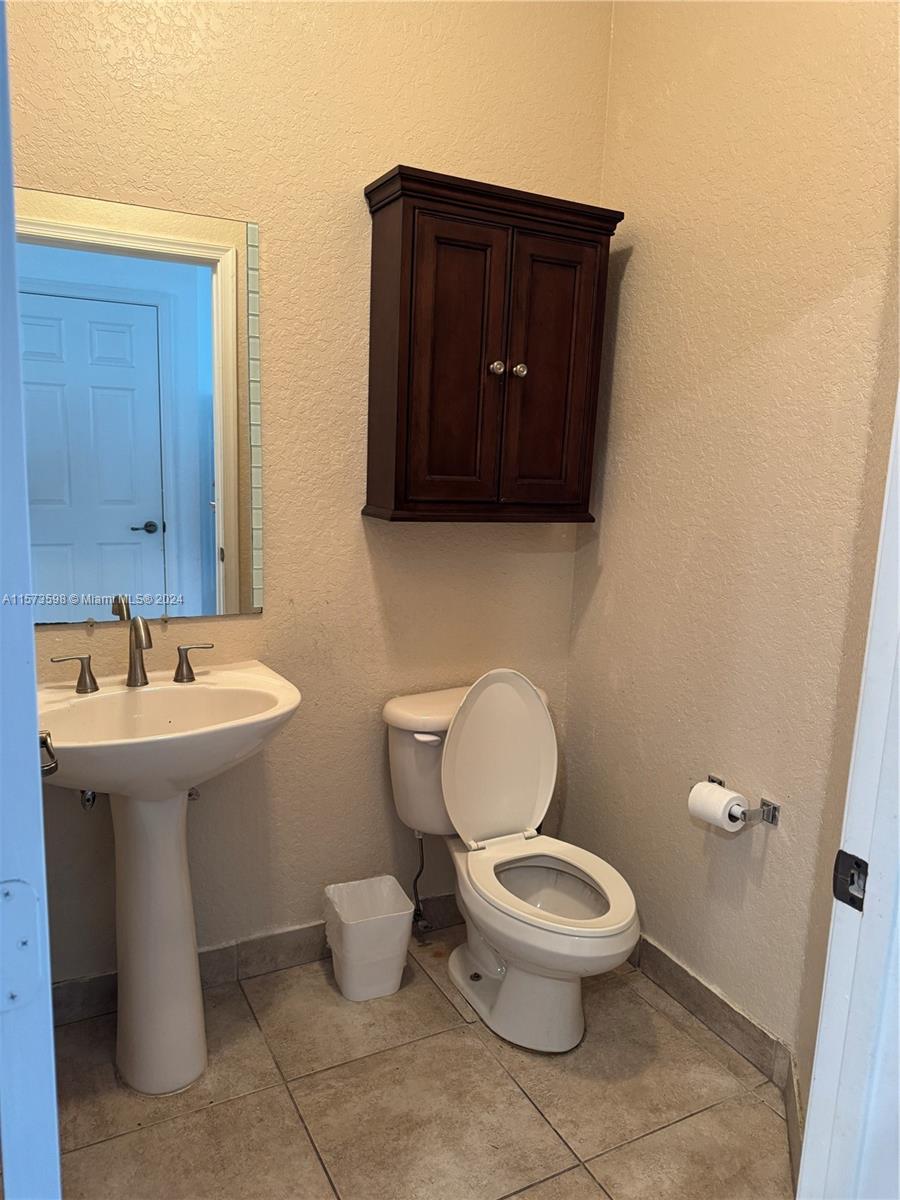 DARLINGTON PARK - Residential Lease