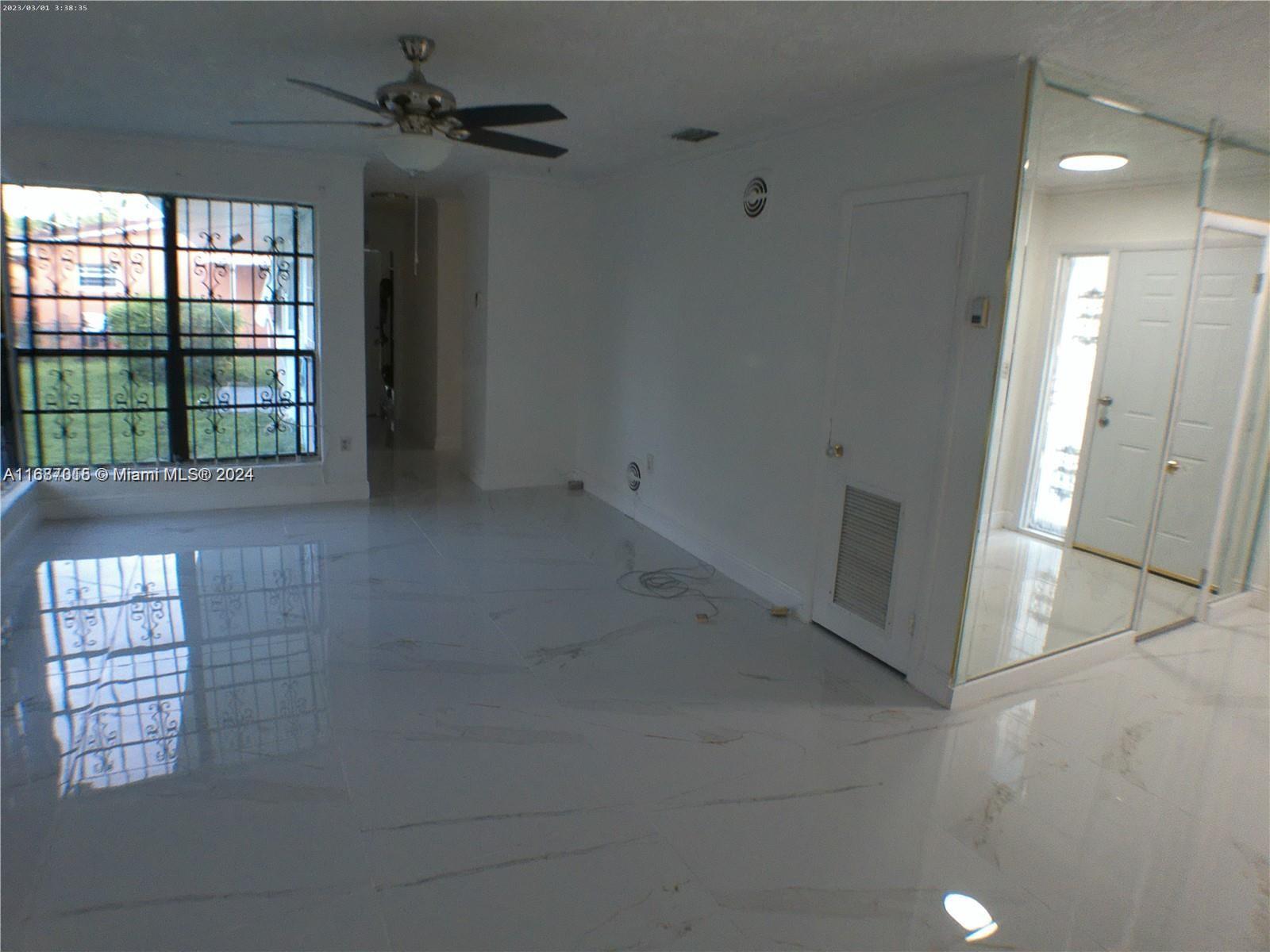 SCOTT LAKE MANOR SEC 3 - Residential Lease