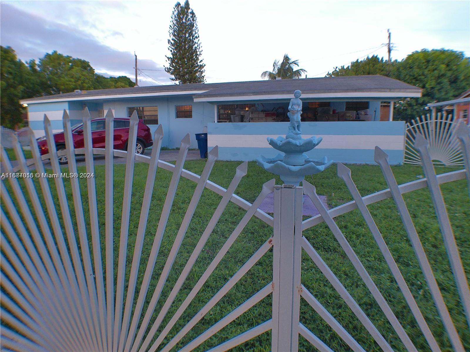 SCOTT LAKE MANOR SEC 3 - Residential Lease