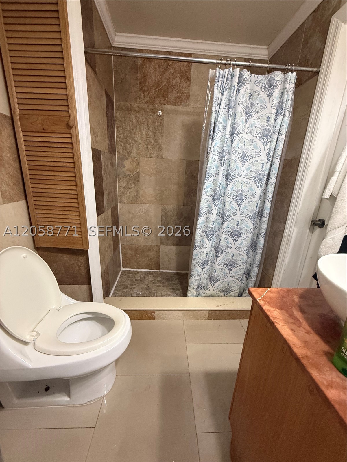 11 53 40 FLA FRUIT LAND C - Residential